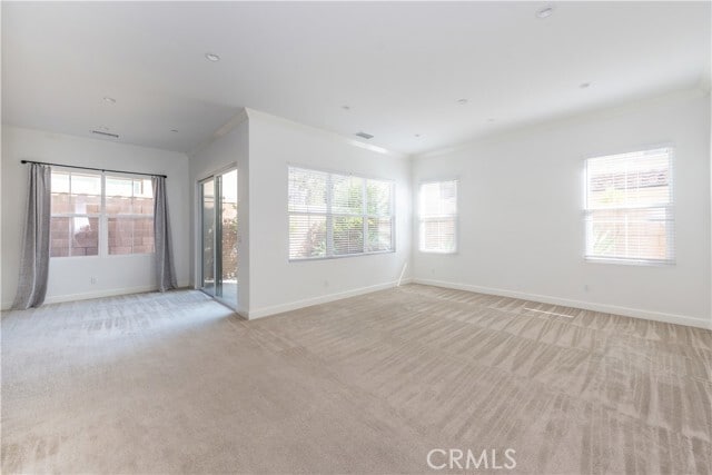 Building Photo - 68 Meander
