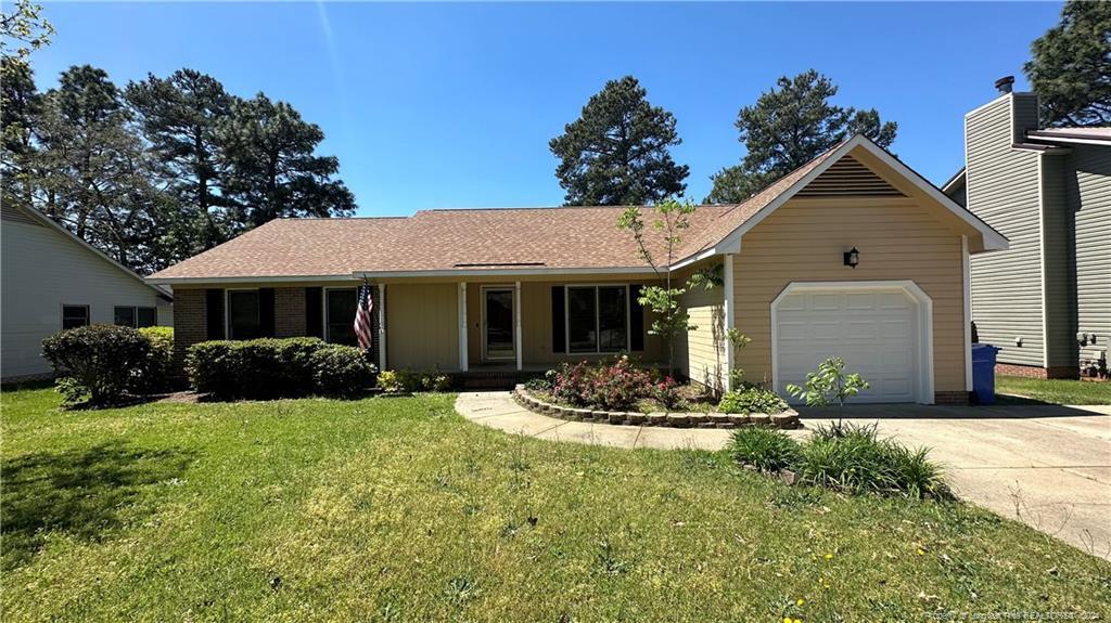 Foto principal - 7482 Fairpoint Rd
