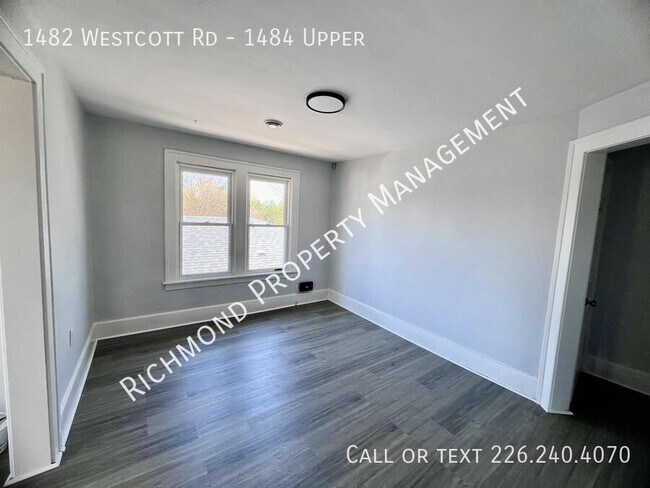 Photo du bâtiment - 1482 Westcott Rd