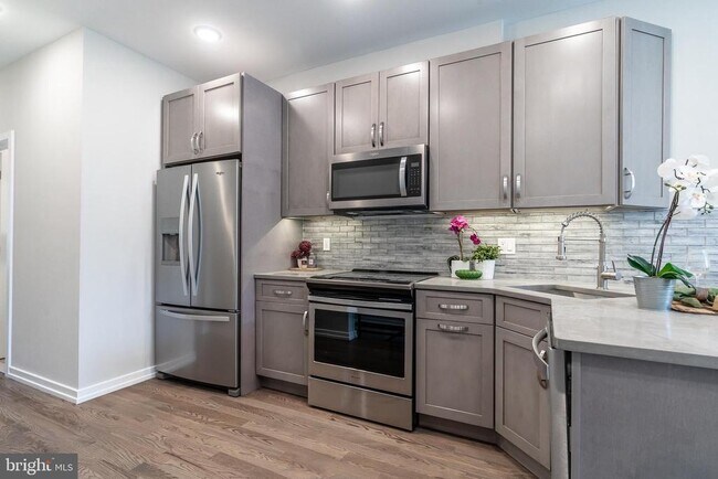 Foto del edificio - 2630 Ellsworth St