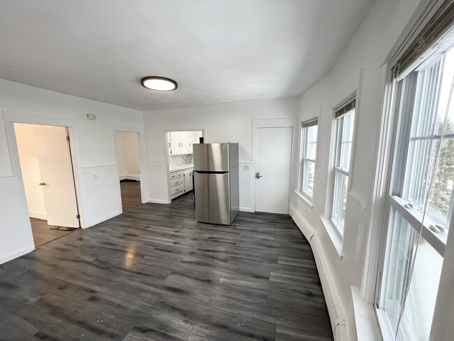 Kitchen/Dining Room - 280 Columbus Ave