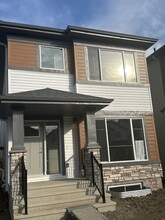 Building Photo - 9641 Colak Link SW