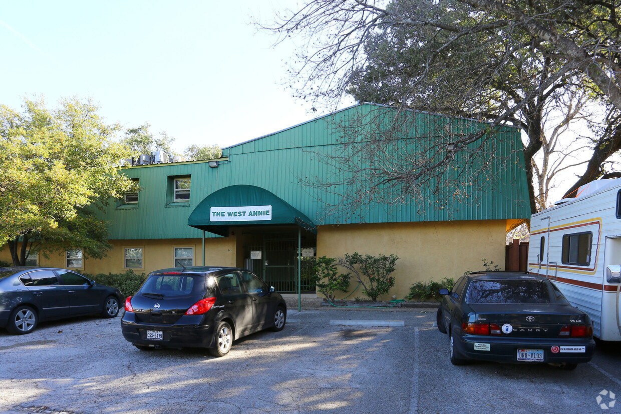 Foto del edificio - West Annie Apartments