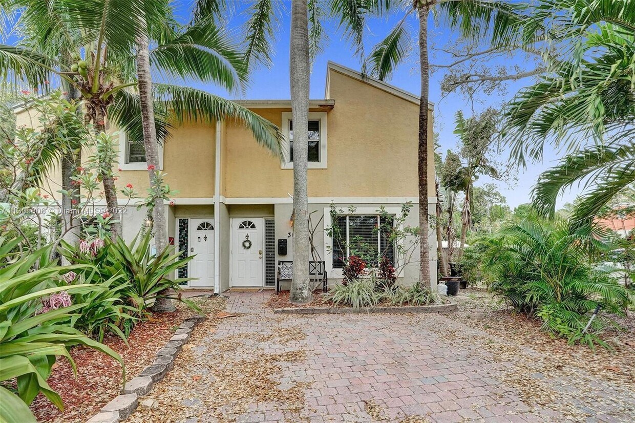 307 SW 11th Ct 1-2 Fort Lauderdale Fl 33315 - 307 SW 11th Ct  1-2 Fort Lauderdale Fl 33315