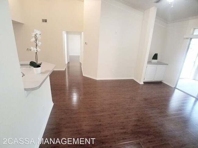 Foto del edificio - 2 br, 2 bath House - 2119 Lake Debra  Driv...