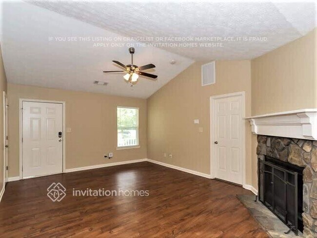 Foto del edificio - 51 Giles Dr