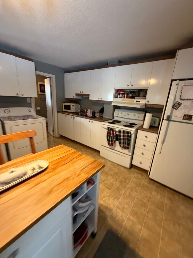 Photo du bâtiment - Au cœur de Hull - 1 chambre avec stationnement GRATUIT - 1,350 $ !