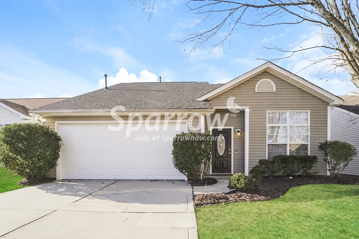 Foto principal - 905 Lakehill Road