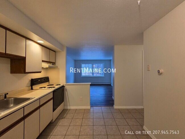 Foto del edificio - 20 Tall Pines Dr