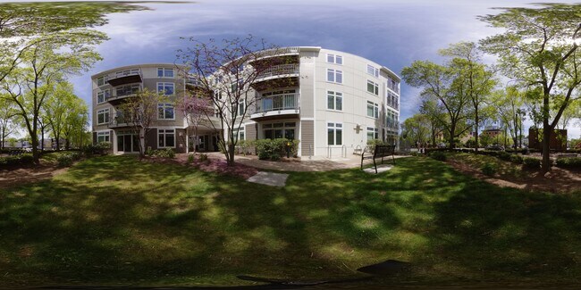 Foto del edificio - 13 Cameron Ave
