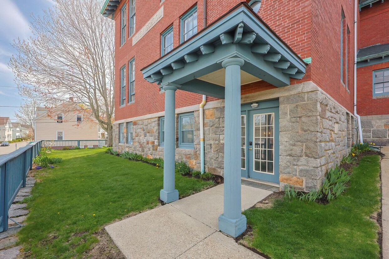 Foto principal - Hovey Condo