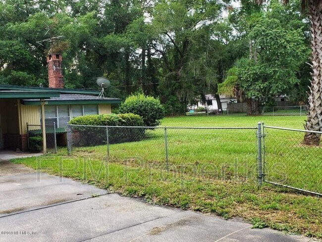 Building Photo - 6348 Hyde Grove Ave