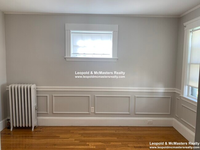 Foto del edificio - 136 Arlington St