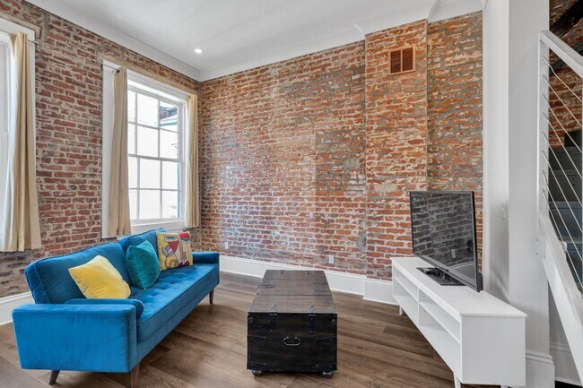 Foto del edificio - 331 Decatur St