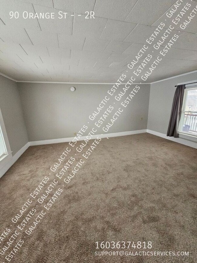 Building Photo - 90 Orange St