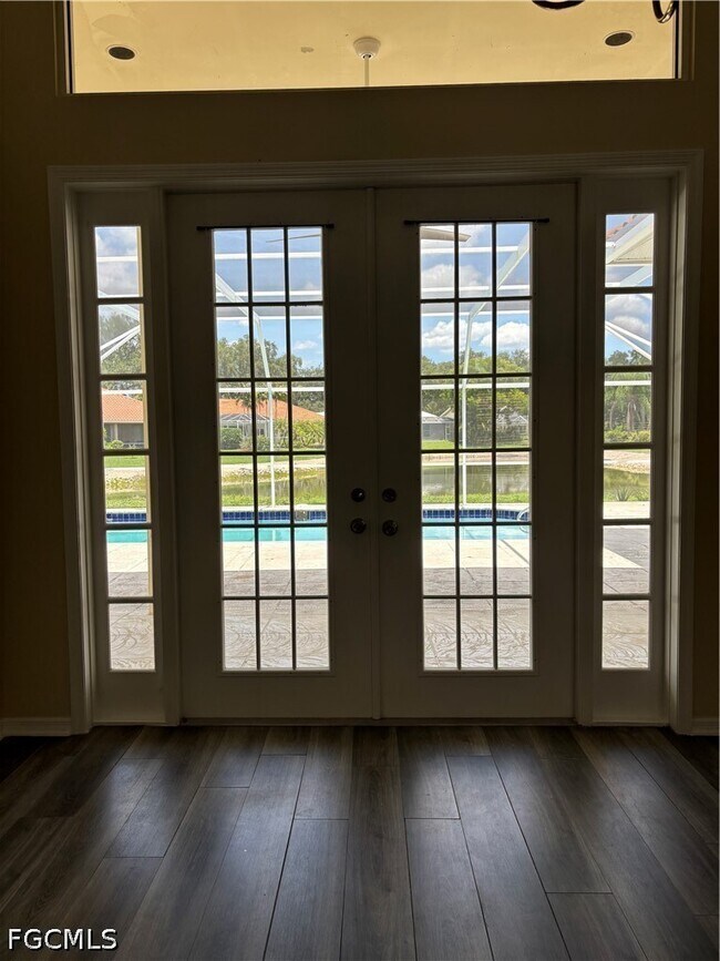 Foto del edificio - 11761 Pinewood Lakes Dr
