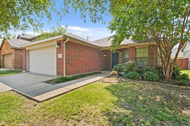 Building Photo - 300 Bluefinch Dr