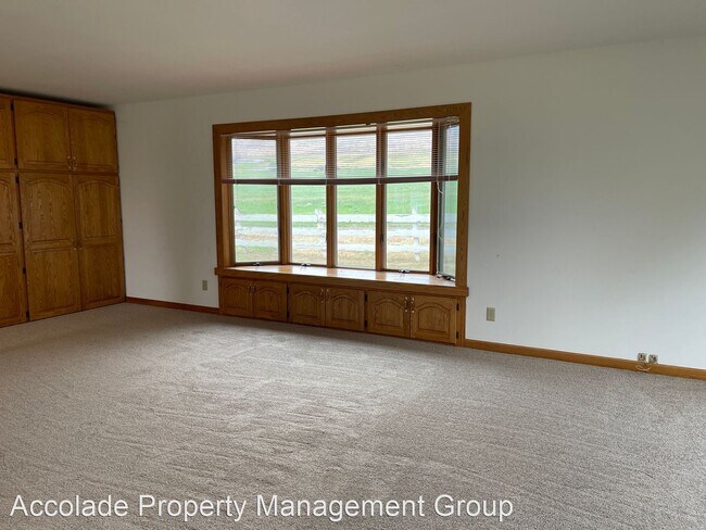 Foto del edificio - 4 br, 2 bath House - 821 Busch Road