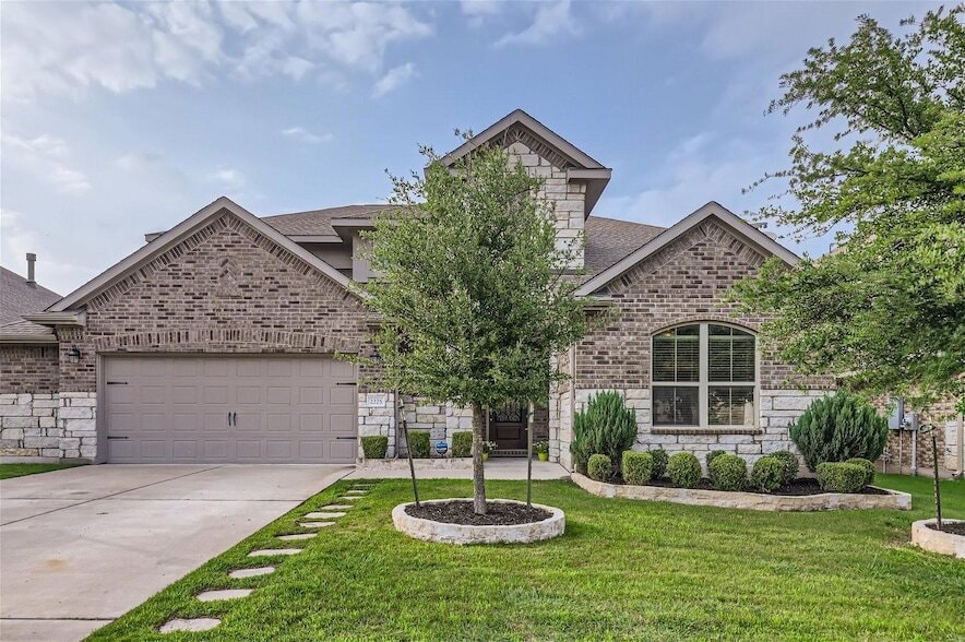 Primary Photo - 2225 Sauterne Dr