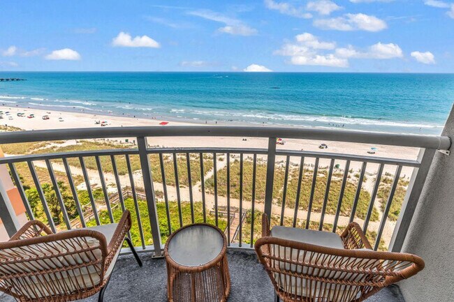 Foto del edificio - 1708 N Ocean Blvd
