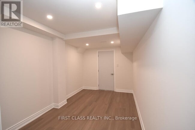 Building Photo - 206 Fallharvest Wy