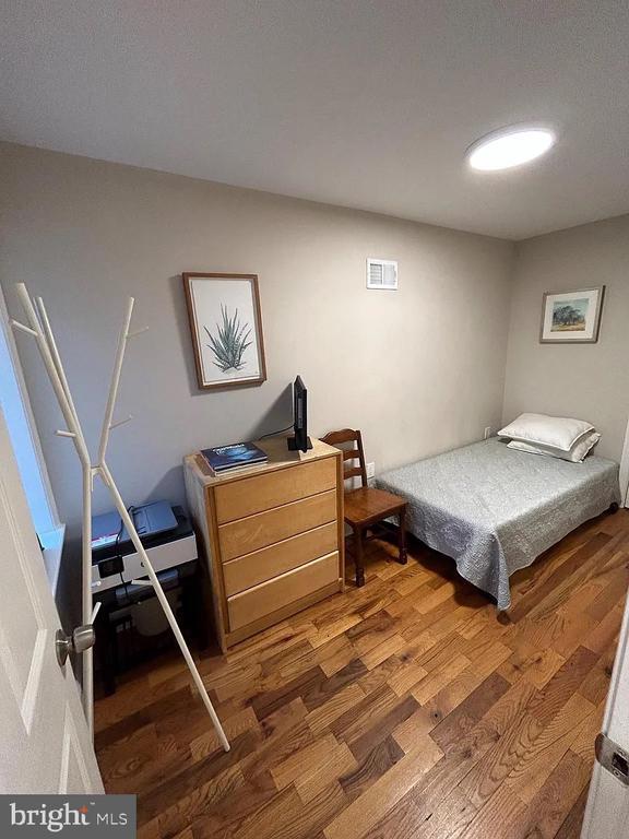Foto del edificio - 1609 W Stiles St
