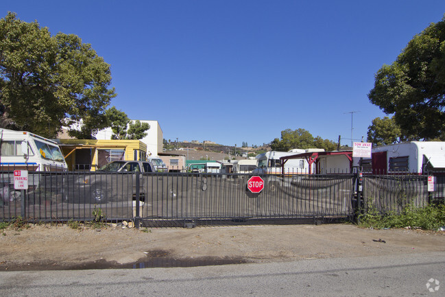 Building Photo - Sundance Village Park