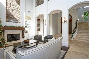 Foto del edificio - 618 Cypress Way E