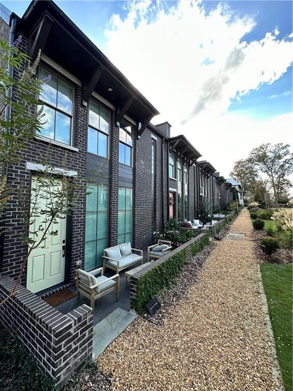 Foto del edificio - 210 Glasgow Ln