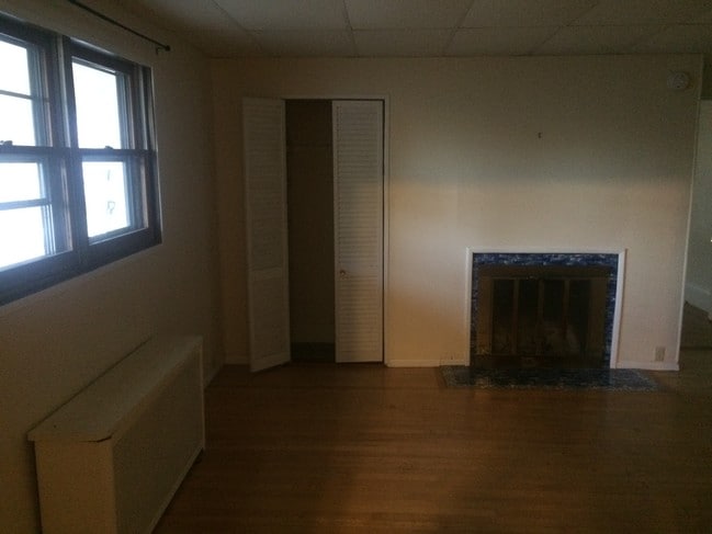 Building Photo - 82 Rumford St