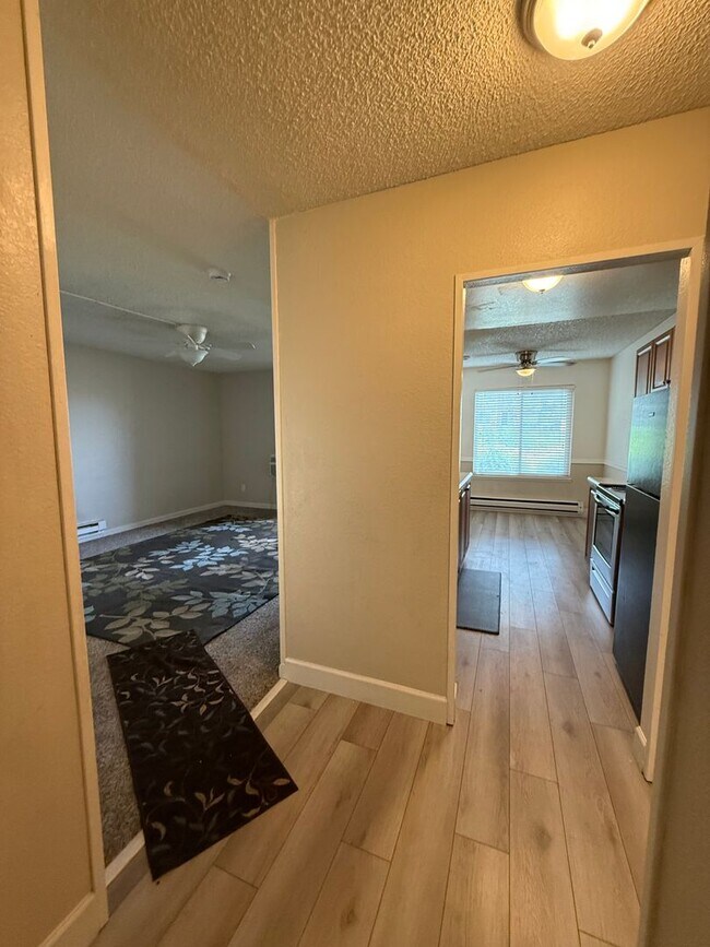 Building Photo - 3855 E Leonesio Dr
