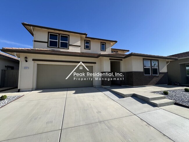 Foto del edificio - Spacious 4bd/3ba Woodland Home!