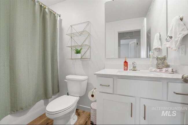 Foto del edificio - 3225 E Mossy Rock Ct