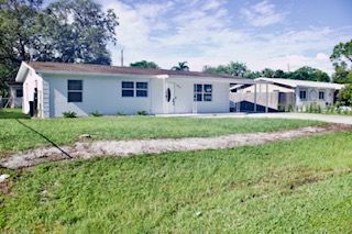 Foto del edificio - 3954 Coconut Cir N