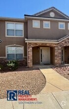 Building Photo - 3155 S Hidden Valley Dr
