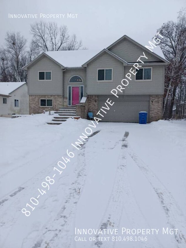 Primary Photo - 455 Salus Dr
