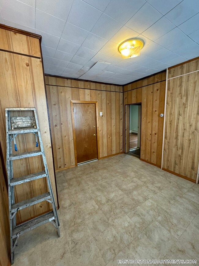 Foto del edificio - 165 Cottage St