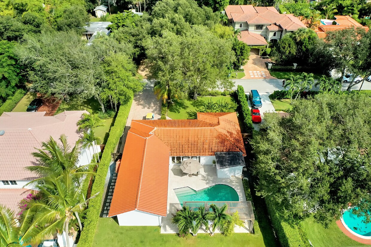 Foto principal - 724 NW 4th St