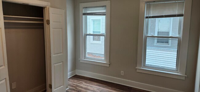 Building Photo - 511 Winthrop Ave