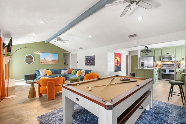 Building Photo - 4519 Briardale St