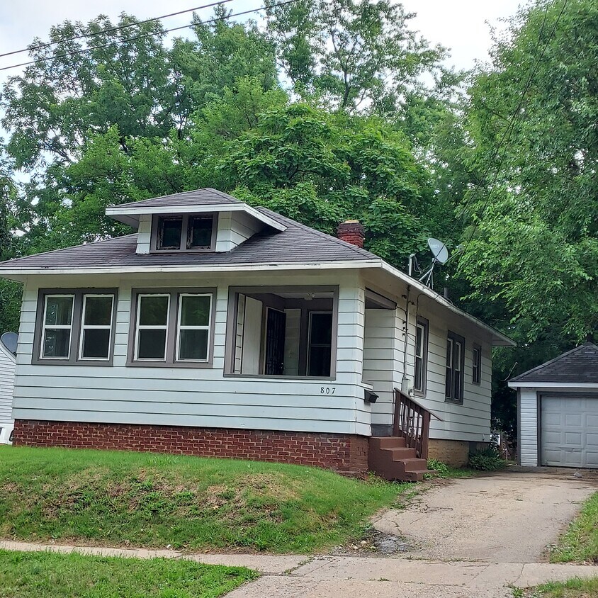807 N Central Ave, Rockford, IL 61101 House Rental in Rockford, IL