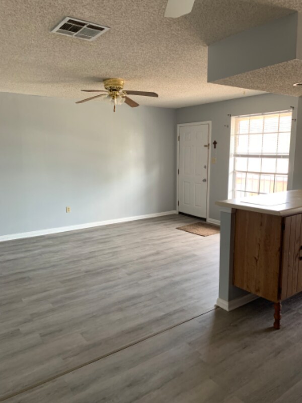 2609 Transcontinental Dr Unit I, Metairie, LA 70001 Room for Rent in