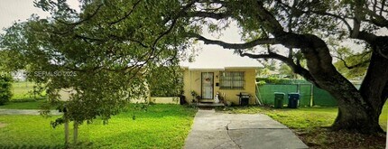 Building Photo - 10552 SW 174th Terrace