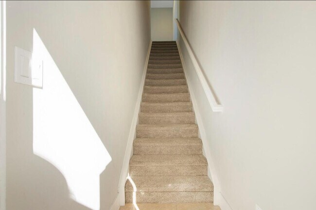 Foto del edificio - 1073 Faulkner Ter