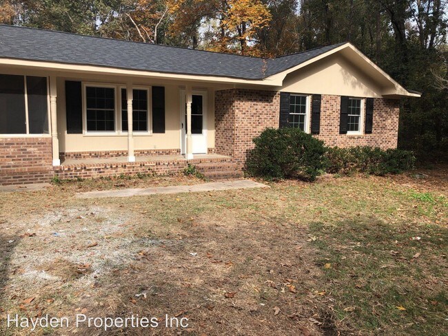 Foto del edificio - 21175 Fayetteville Rd