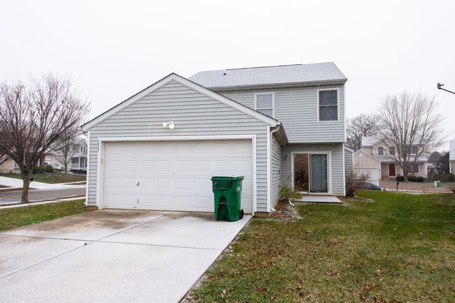 Building Photo - 10221 Winding River Way