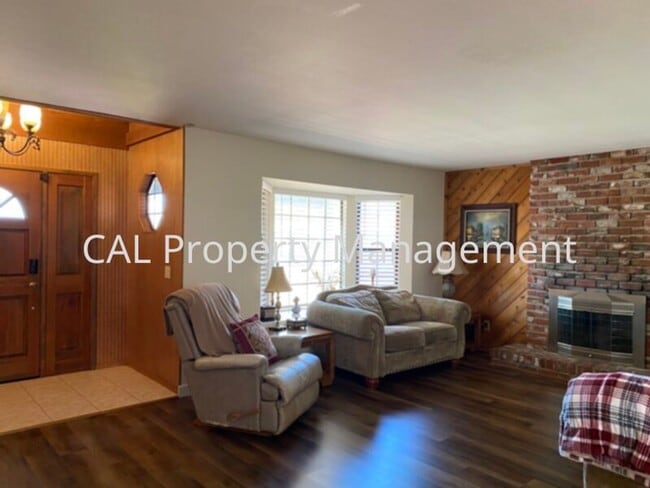 Building Photo - Beautiful 4 bedroom home in Salinas, CA