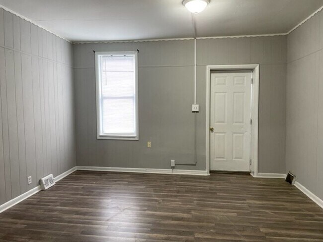 Foto del edificio - 626 Dauphin St