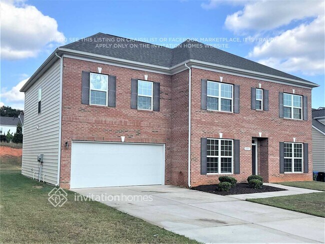 Building Photo - 159 Sassafras Rd
