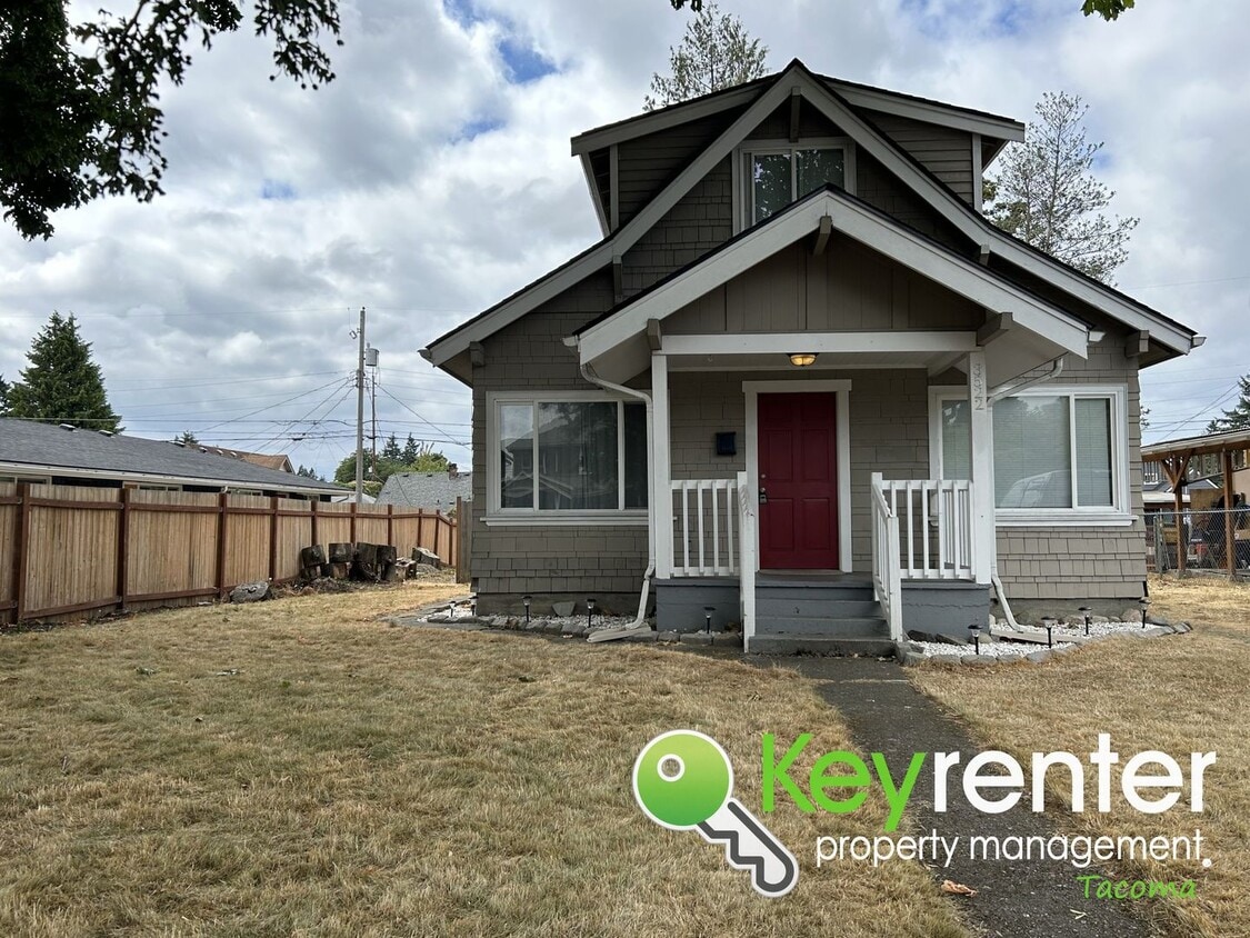 Foto principal - Gorgeous Craftsman 3 Bed 2 Bath Tacoma House